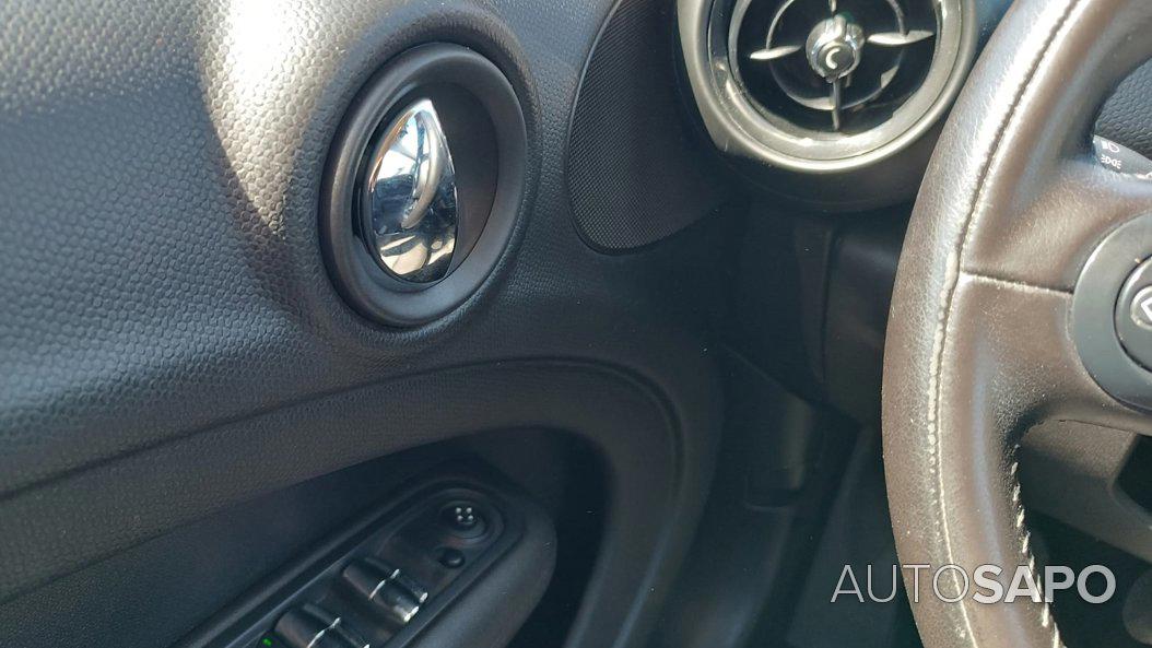 MINI Countryman One D de 2014
