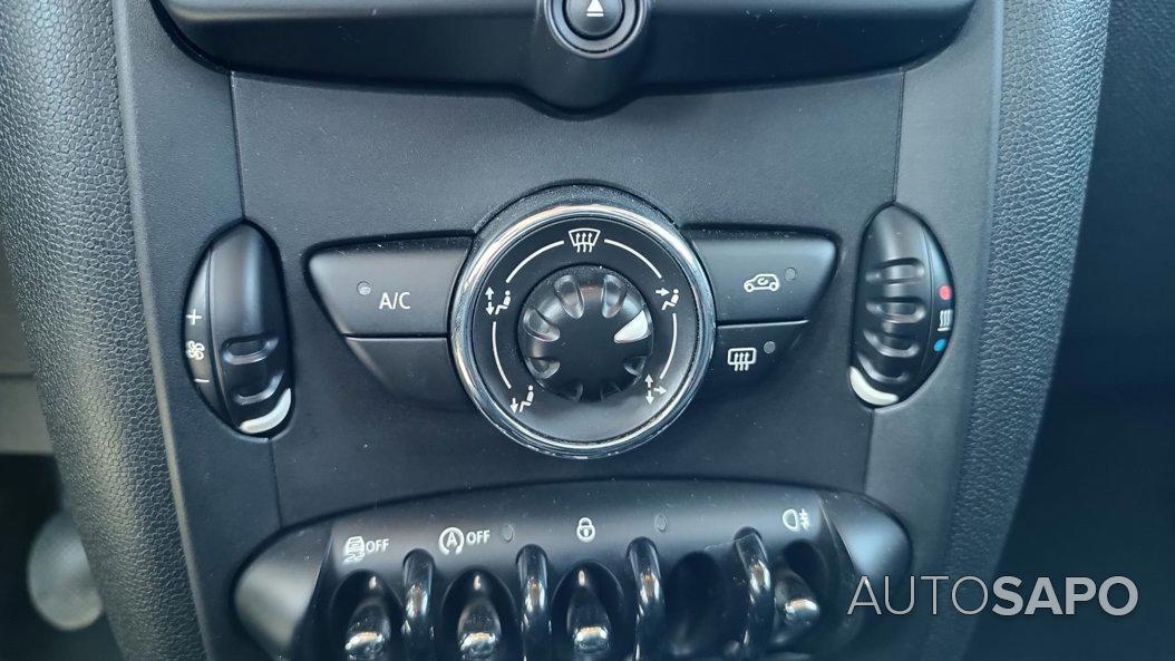 MINI Countryman One D de 2014