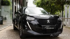 Peugeot 2008 1.2 PureTech Active EAT8 de 2021