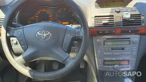 Toyota Avensis de 2003