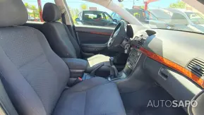 Toyota Avensis de 2003