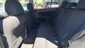 Toyota Avensis de 2003