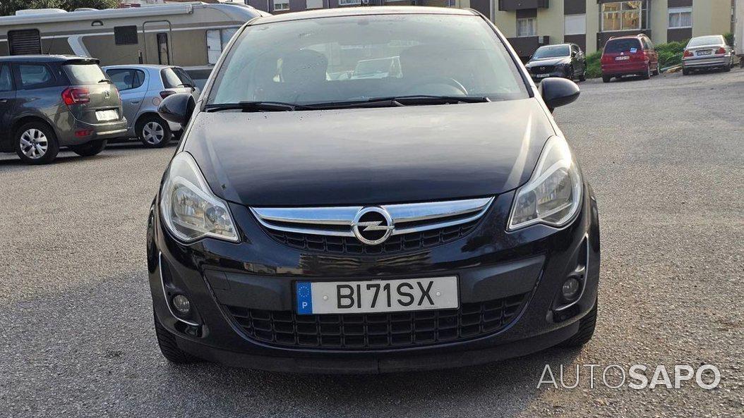 Opel Corsa 1.3 CDTi All Black de 2012