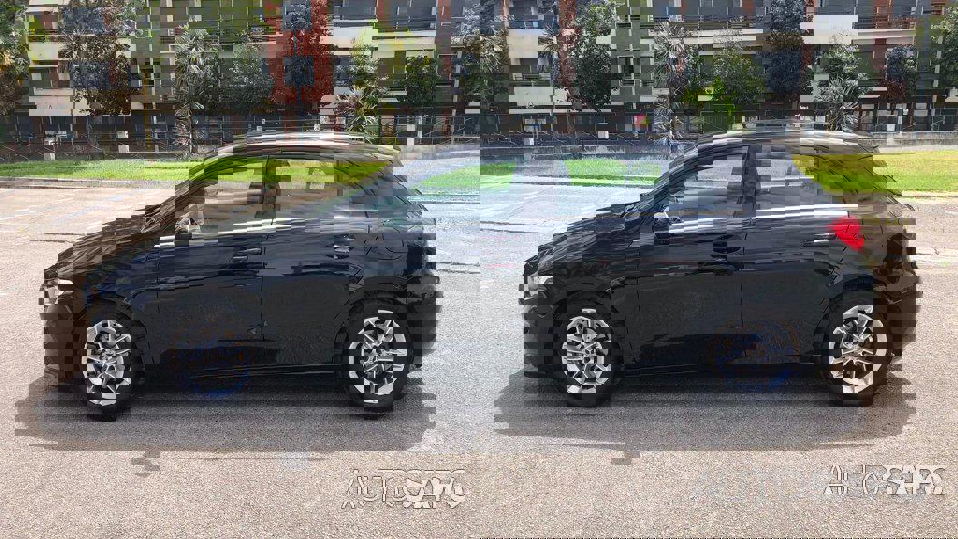 Mercedes-Benz Classe A 180 d Progressive Aut. de 2019
