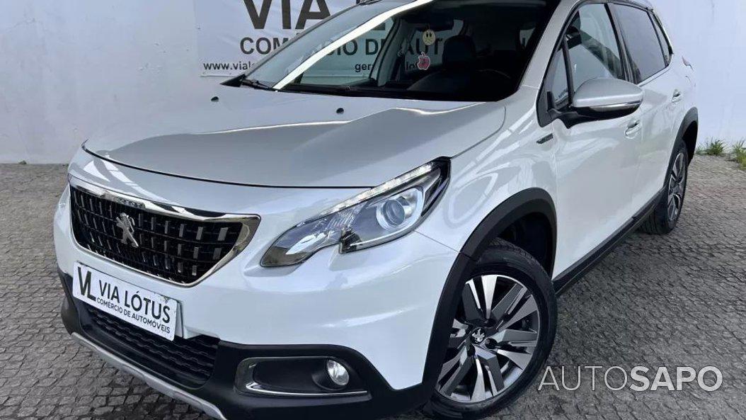 Peugeot 2008 1.2 PureTech Allure de 2016