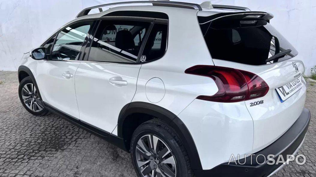 Peugeot 2008 1.2 PureTech Allure de 2016