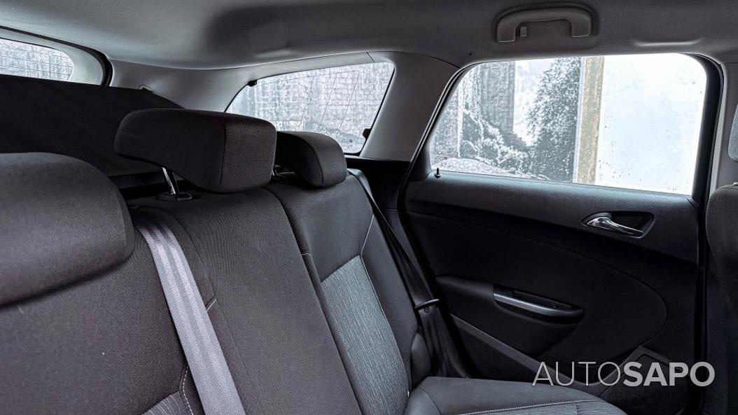 Opel Astra 1.6 CDTI Ecotec Edition S/S de 2015