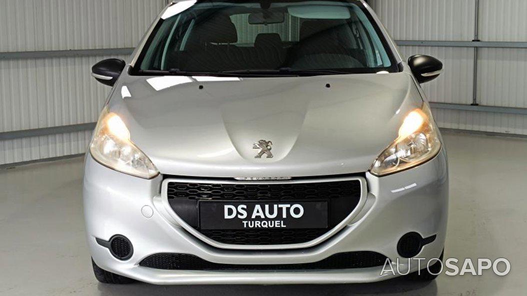 Peugeot 208 de 2014
