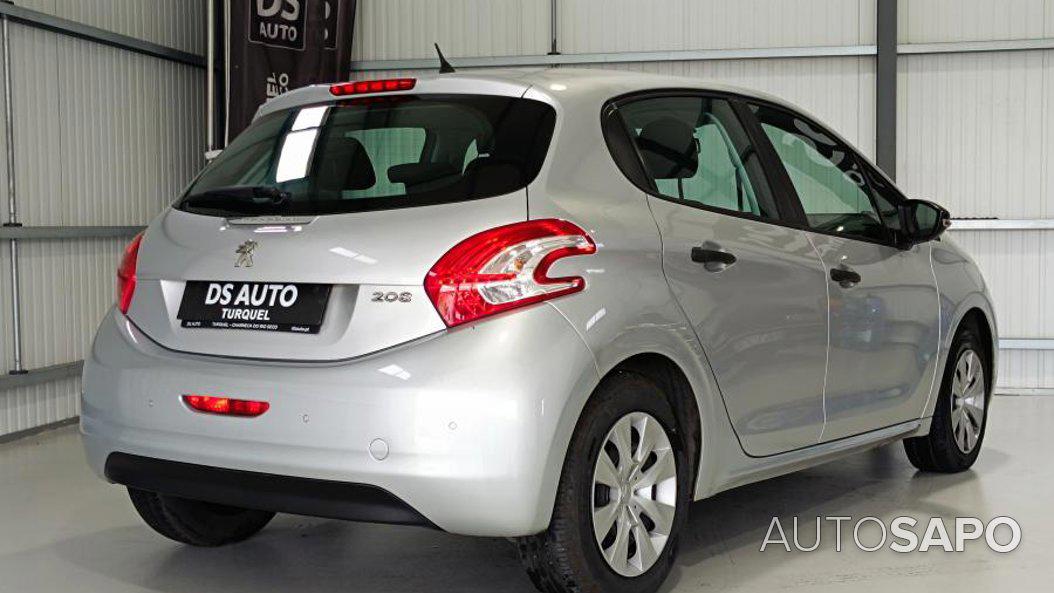 Peugeot 208 de 2014