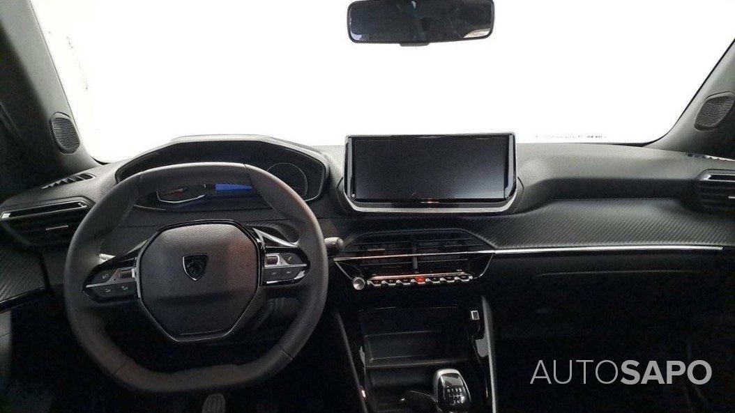 Peugeot 2008 1.2 PureTech Style de 2024