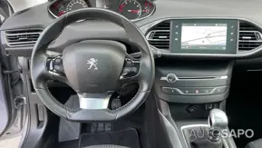 Peugeot 308 1.2 PureTech Allure de 2019