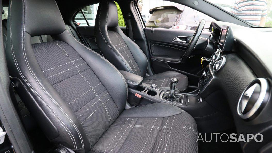 Mercedes-Benz Classe A 180 CDi B.E. Urban de 2014
