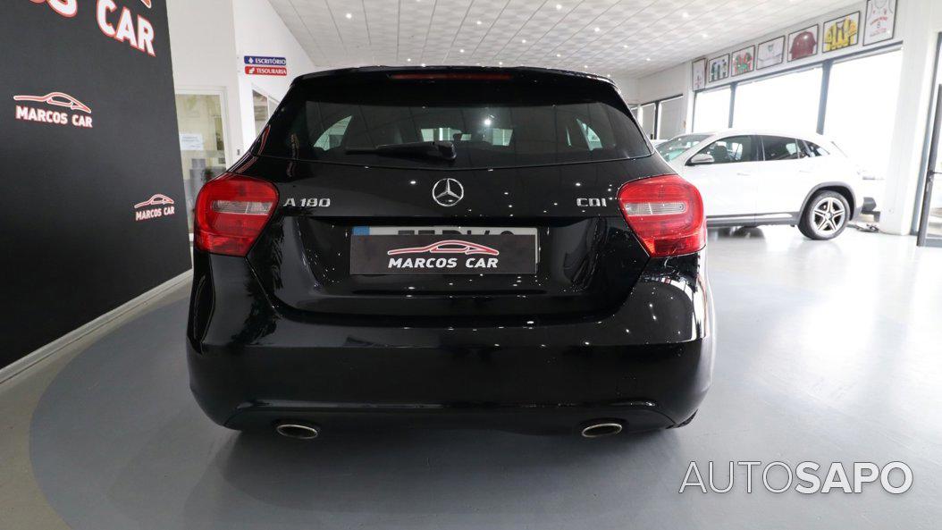 Mercedes-Benz Classe A 180 CDi B.E. Urban de 2014