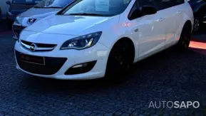 Opel Astra de 2016