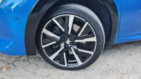 Peugeot E-208 GT de 2022