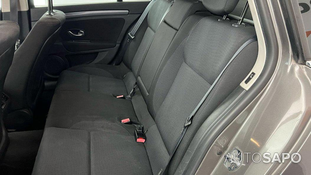 Renault Laguna 1.5 dCi Dynamique S de 2010