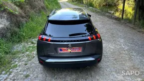 Peugeot 2008 1.5 BlueHDi Allure EAT8 de 2020