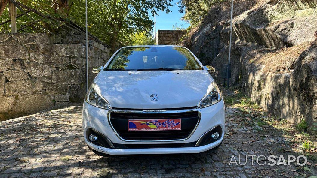 Peugeot 208 1.2 PureTech Style de 2018