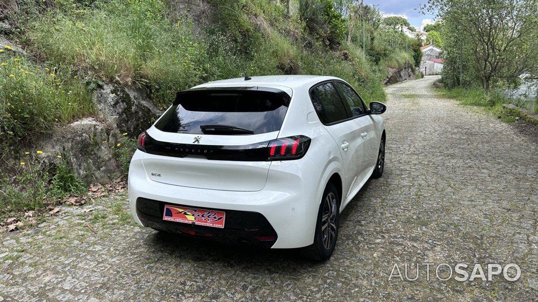 Peugeot 208 de 2021