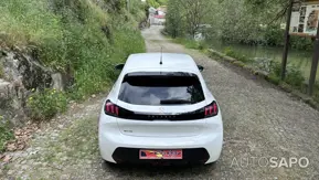 Peugeot 208 de 2021