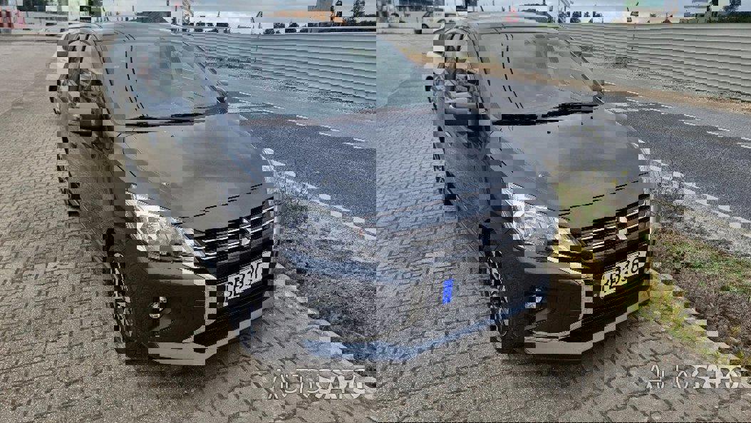 Mitsubishi Space Star 1.2 Intense Connect Edition de 2023