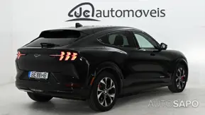 Ford Mustang Mach-E de 2023
