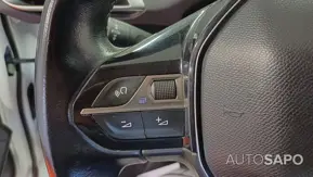Peugeot 3008 1.2 PureTech Allure de 2018
