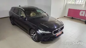 Volvo V60 2.0 T8 AWD TE Momentum Plus de 2021
