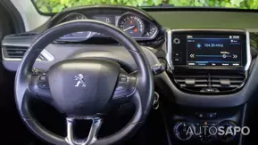 Peugeot 2008 1.2 PureTech Style de 2018