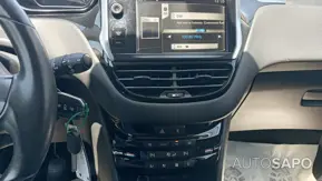 Peugeot 208 1.4 HDi Allure de 2013