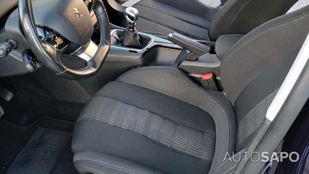 Peugeot 308 1.6 BlueHDi Style de 2015