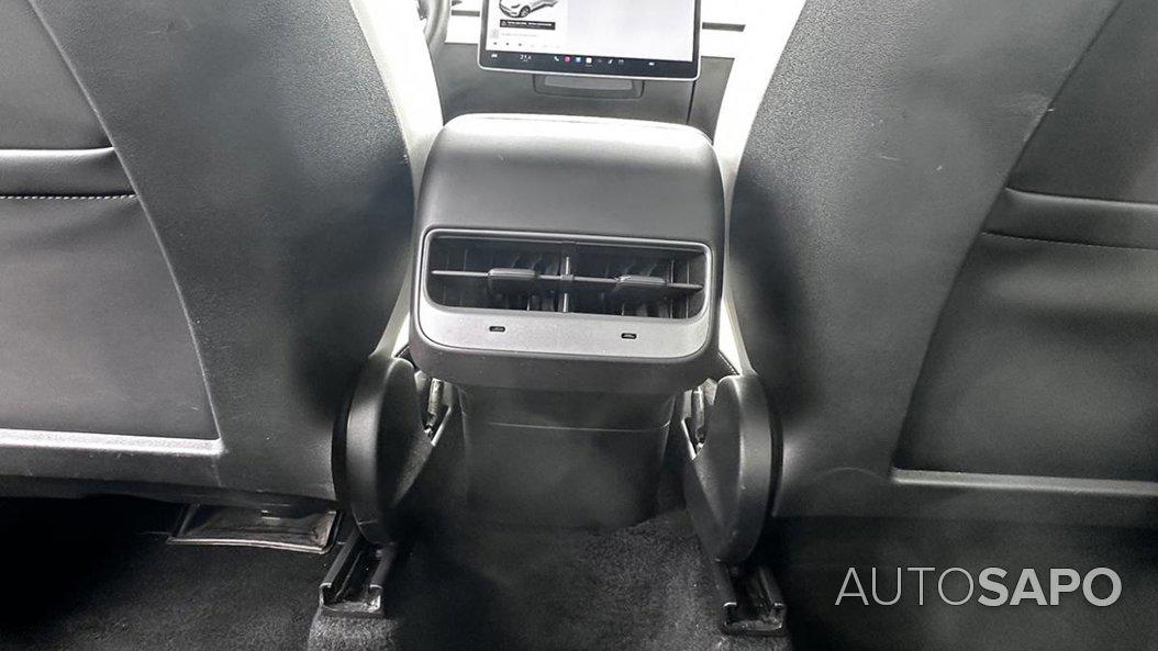 Tesla Model Y de 2021
