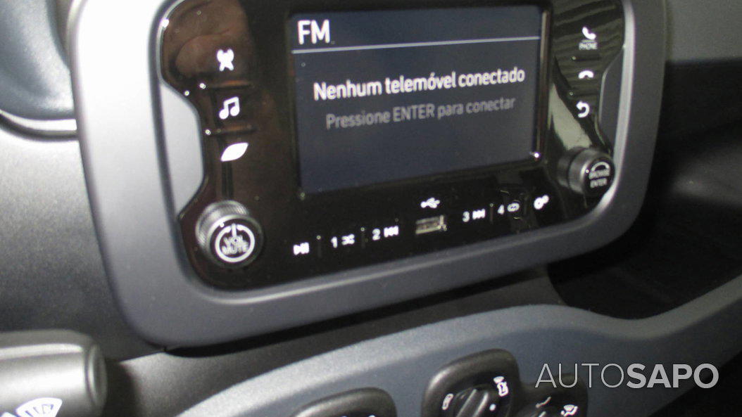 Fiat Panda 1.0 Hybrid City Life de 2025