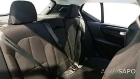 Volvo XC40 1.5 T2 Momentum de 2021