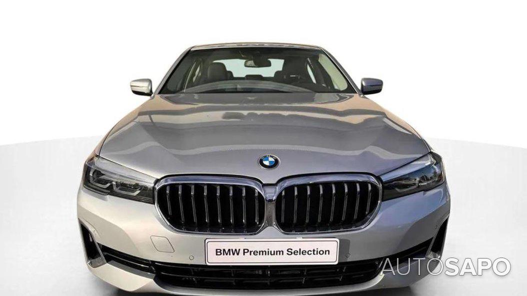 BMW Série 5 530 e Line Luxury de 2021