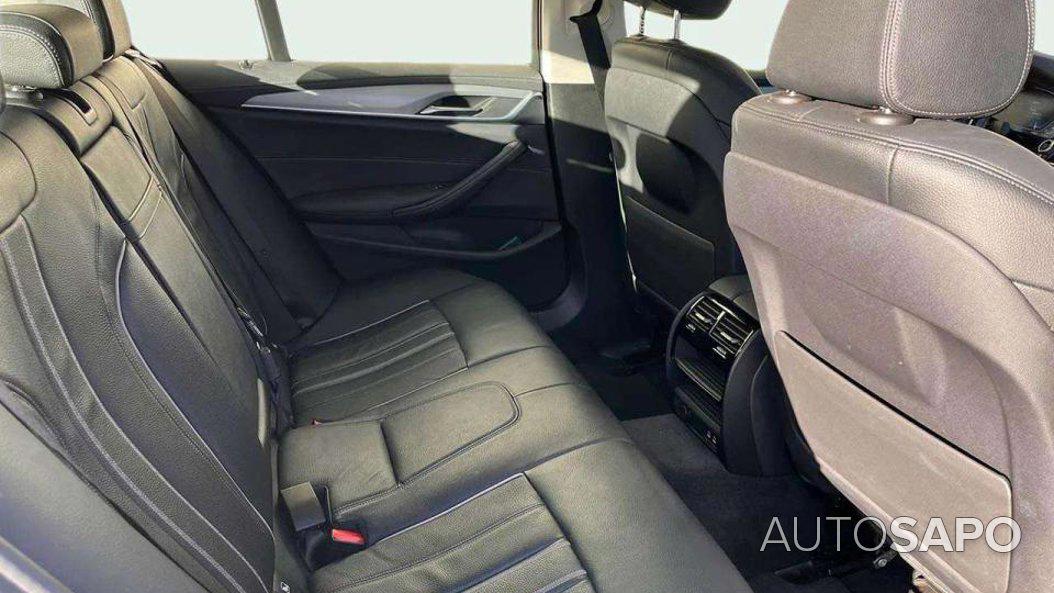 BMW Série 5 530 e Line Luxury de 2021