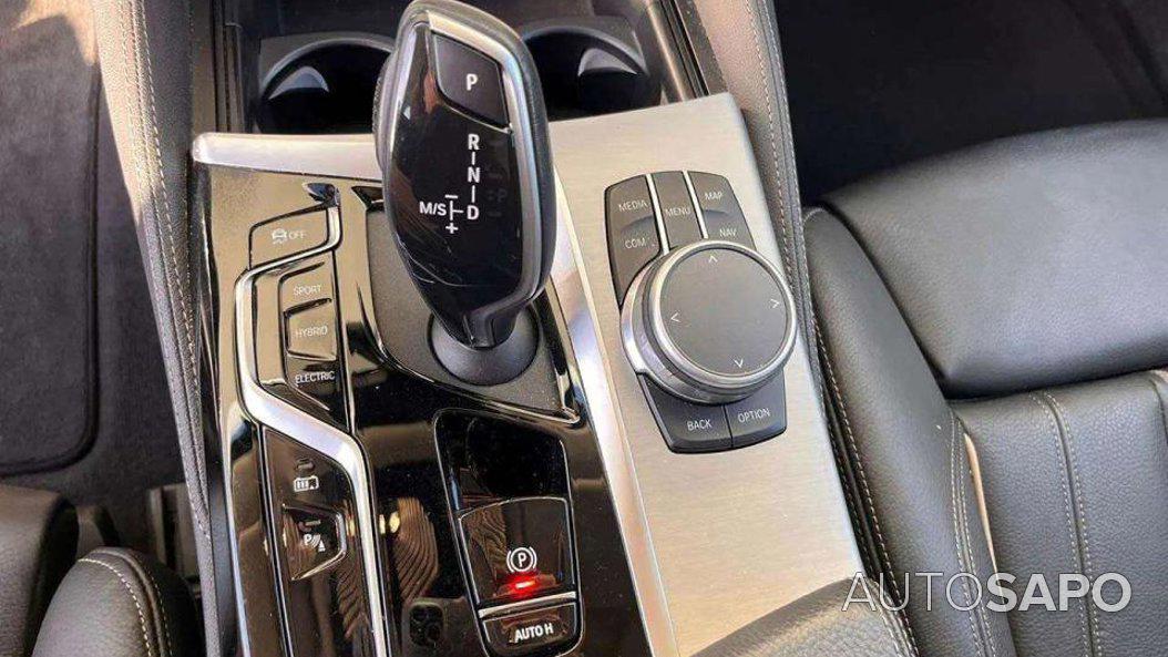 BMW Série 5 530 e Line Luxury de 2021