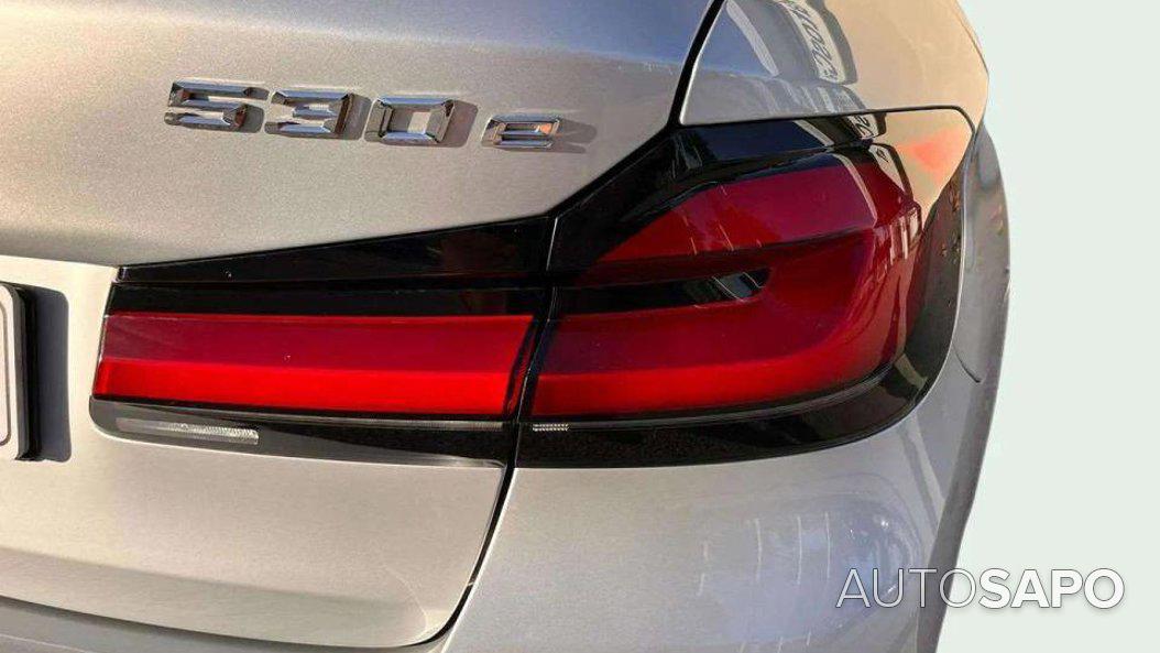 BMW Série 5 530 e Line Luxury de 2021