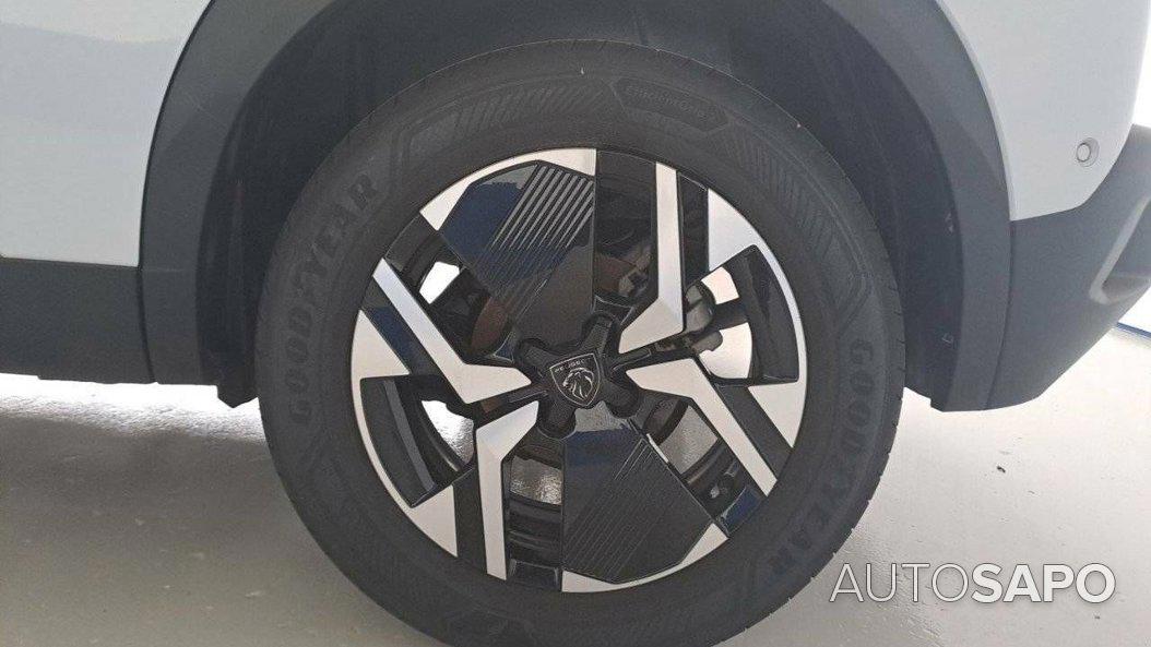 Peugeot 2008 1.2 PureTech Allure de 2024