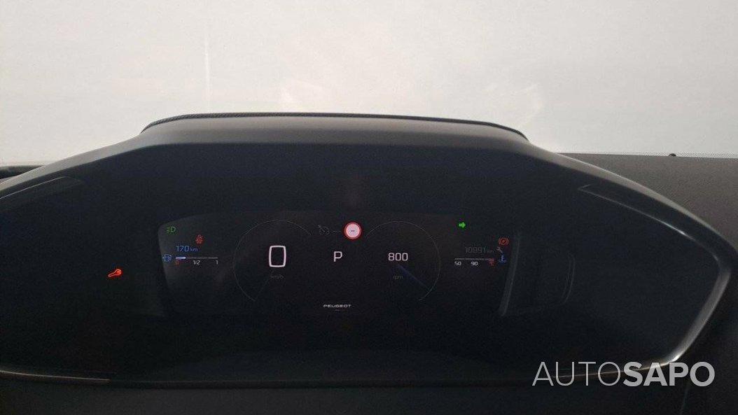 Peugeot 2008 1.2 PureTech Allure de 2024