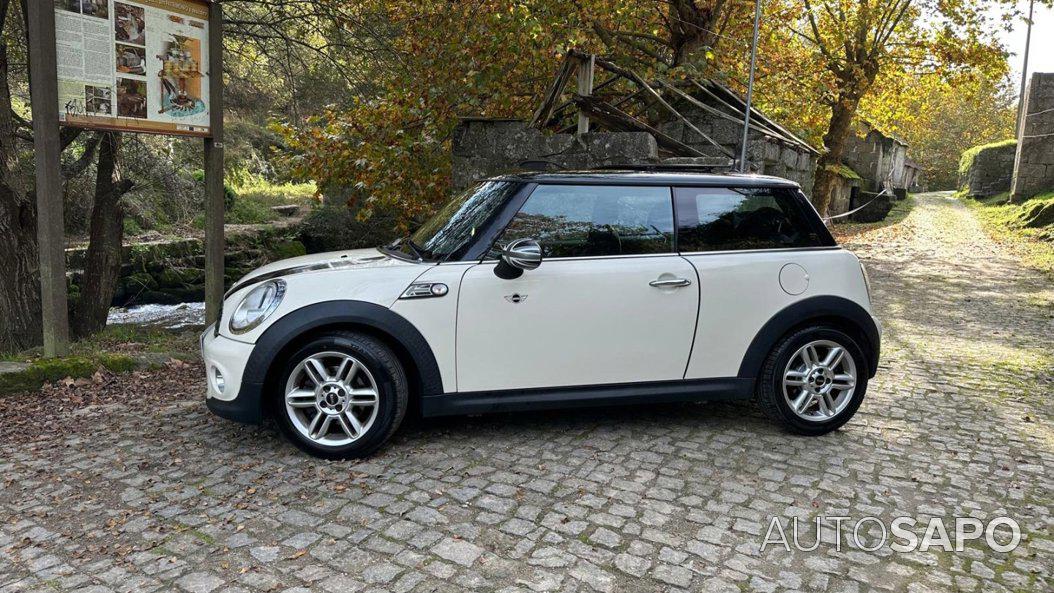 MINI Cooper de 2012