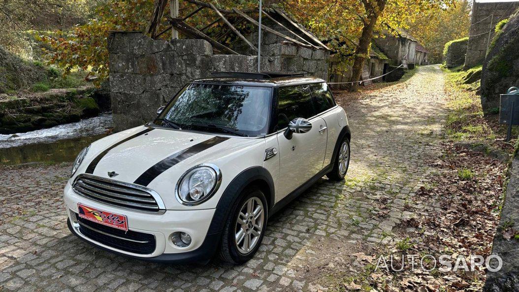 MINI Cooper de 2012
