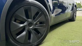 Tesla Model Y Long-Range RWD de 2024