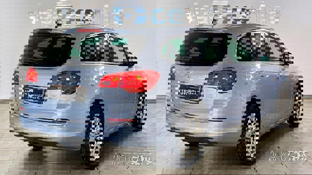 Opel Astra de 2014
