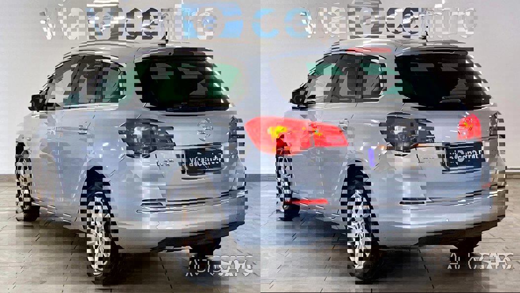 Opel Astra de 2014