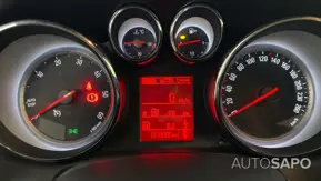 Opel Astra de 2014