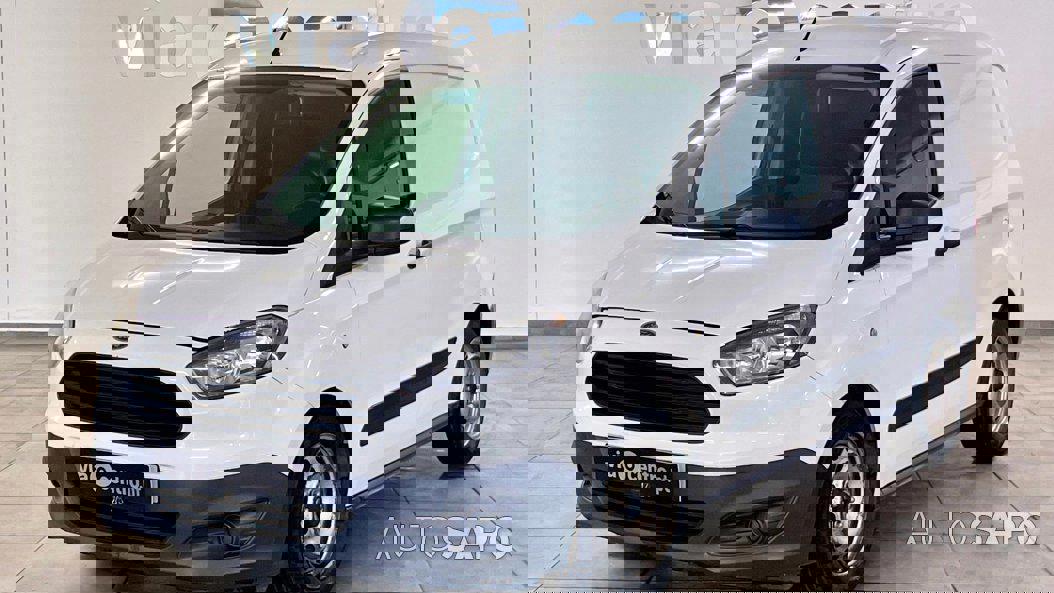 Ford Transit Courier de 2015