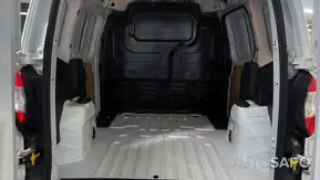 Ford Transit Courier de 2015