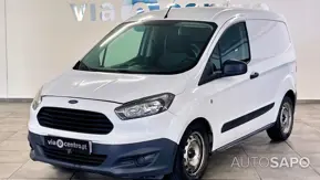 Ford Transit Courier de 2015