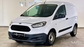 Ford Transit Courier de 2015